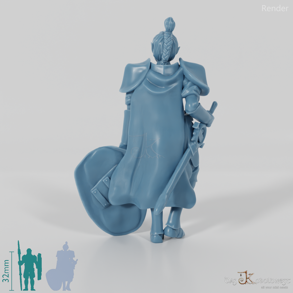 Halbork-Paladin Weiblich 02