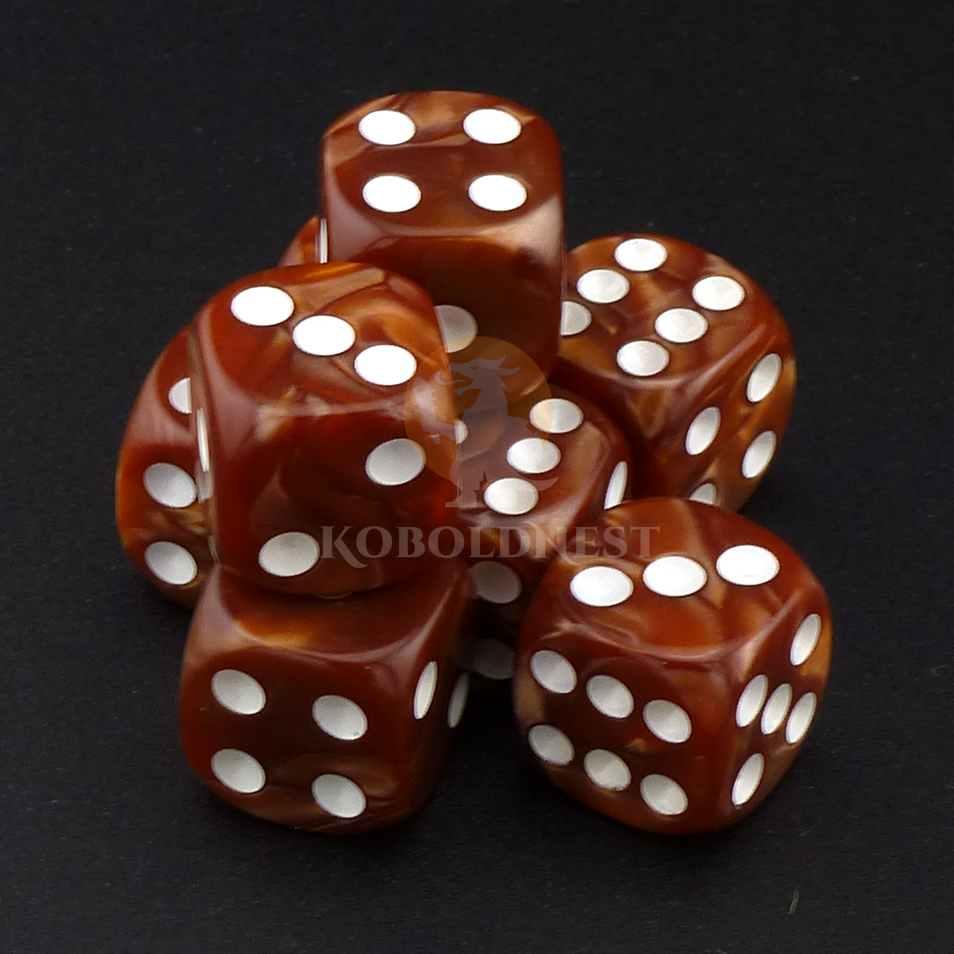 Dice_D6_Standard_Brown_Heap.png