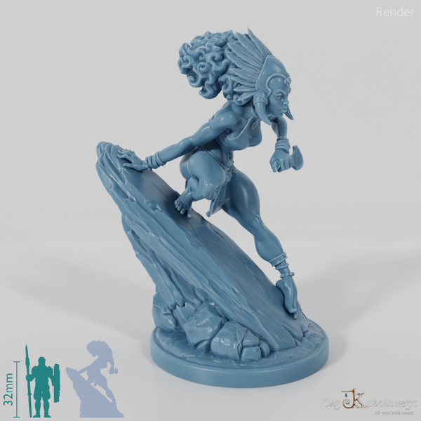 Masina, Inselschurkin mit Beil 01