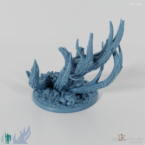 Waldbodenbase mit totem Baum