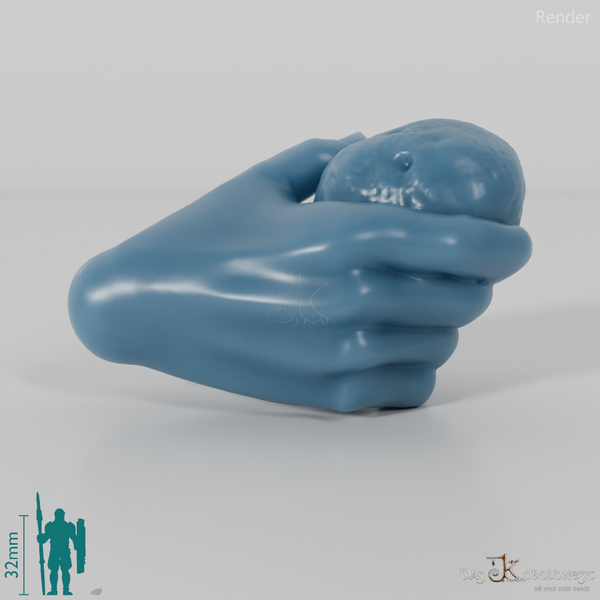 Halbling-Hand mit Kartoffel